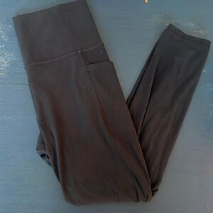 Athleta Salutation Stash Pocket Leggings